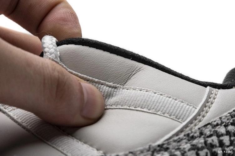  Bone CD6846-002 Low Snake Jordan Retro 11 Light 0511
